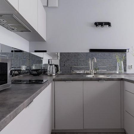 קרקוב One Bedroom Apartment With A Balcony - Dietla 109 Street מראה חיצוני תמונה
